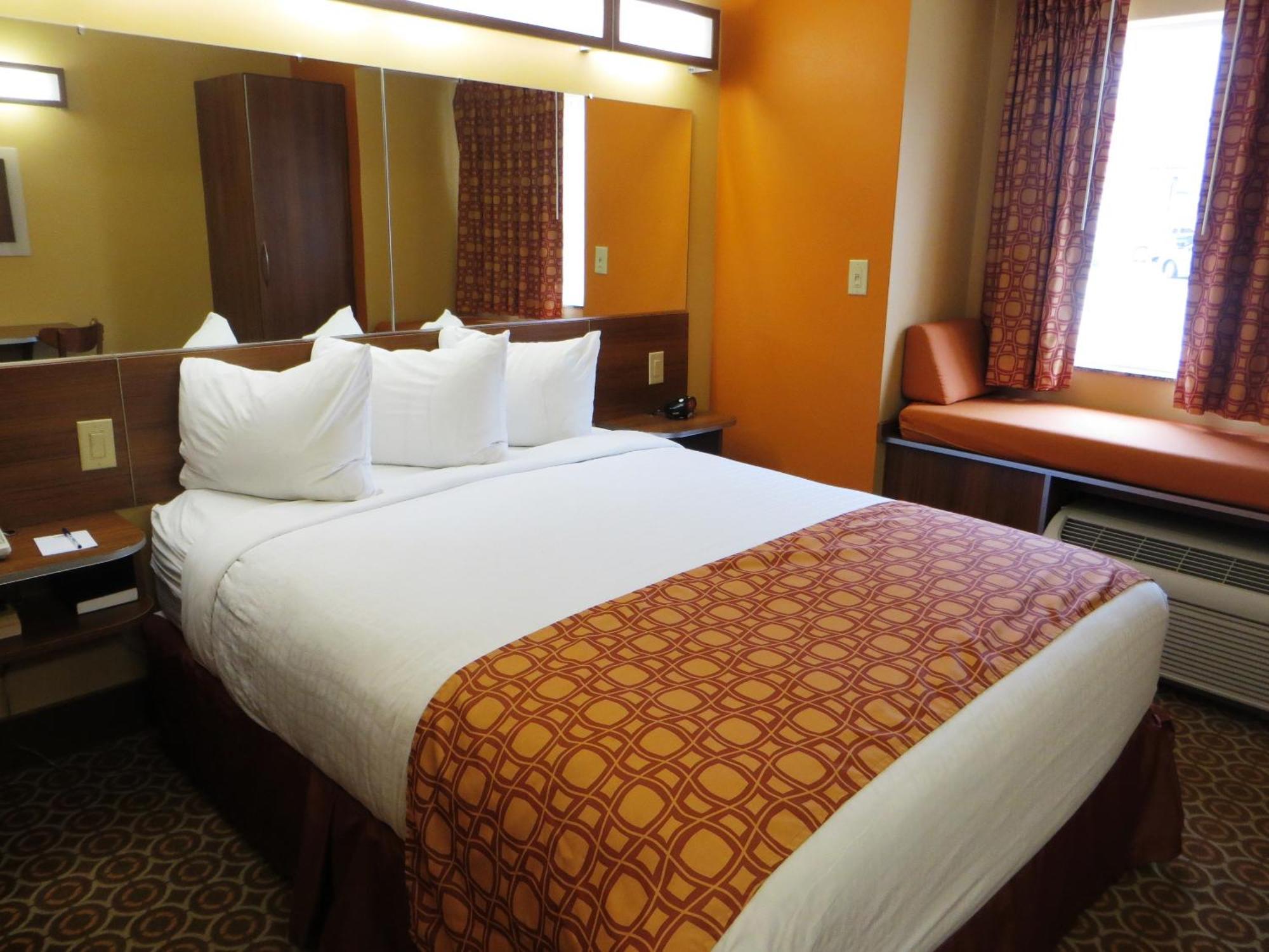 Microtel By Wyndham South Bend Notre Dame University Екстериор снимка