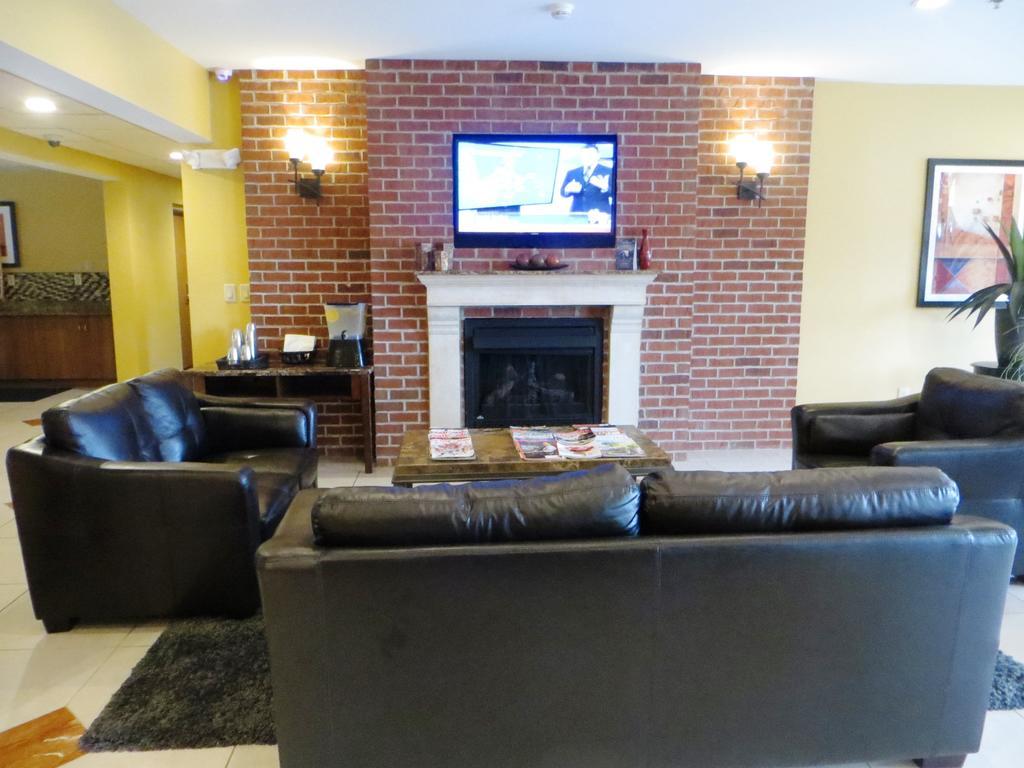 Microtel By Wyndham South Bend Notre Dame University Екстериор снимка