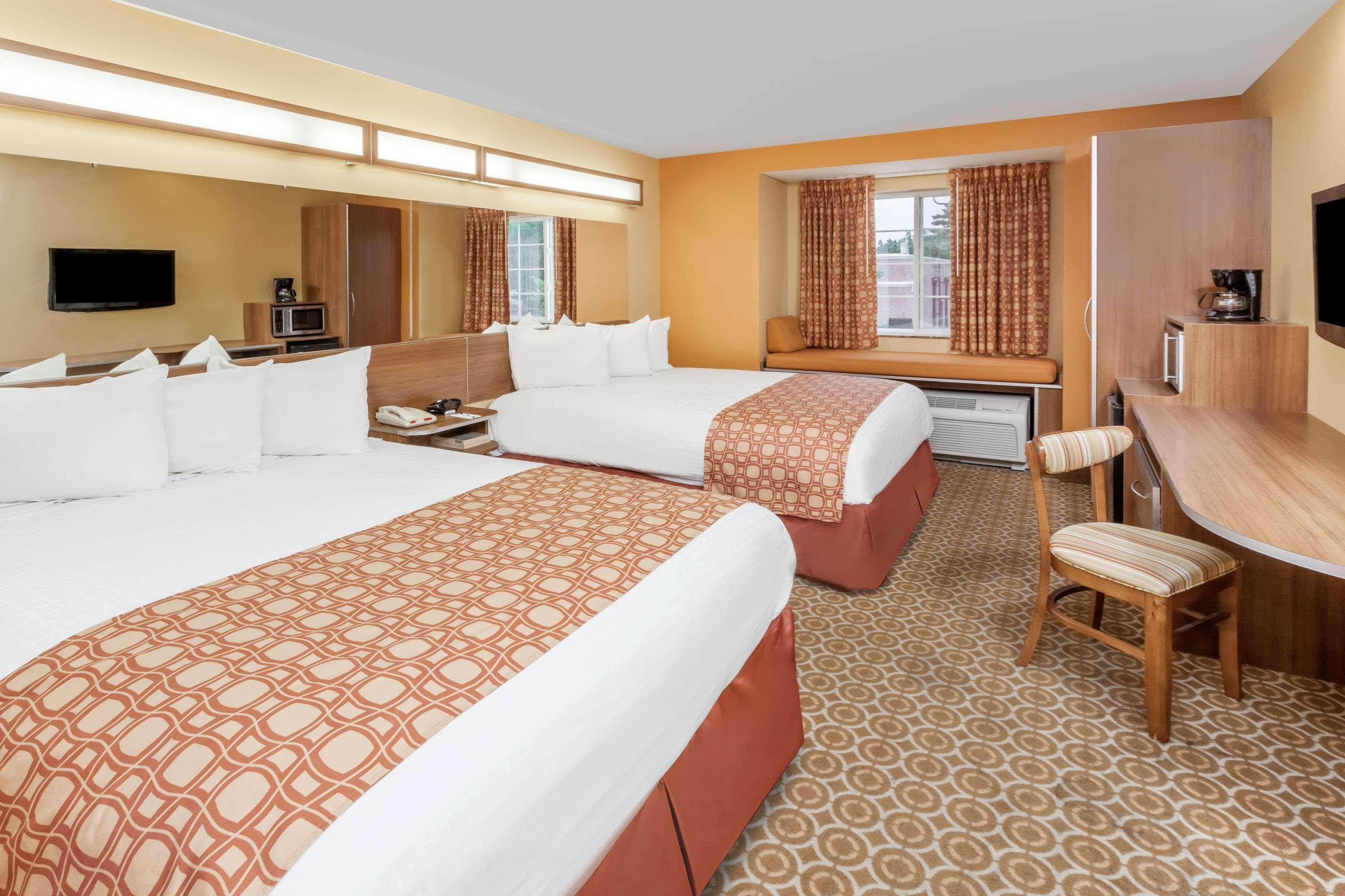 Microtel By Wyndham South Bend Notre Dame University Екстериор снимка