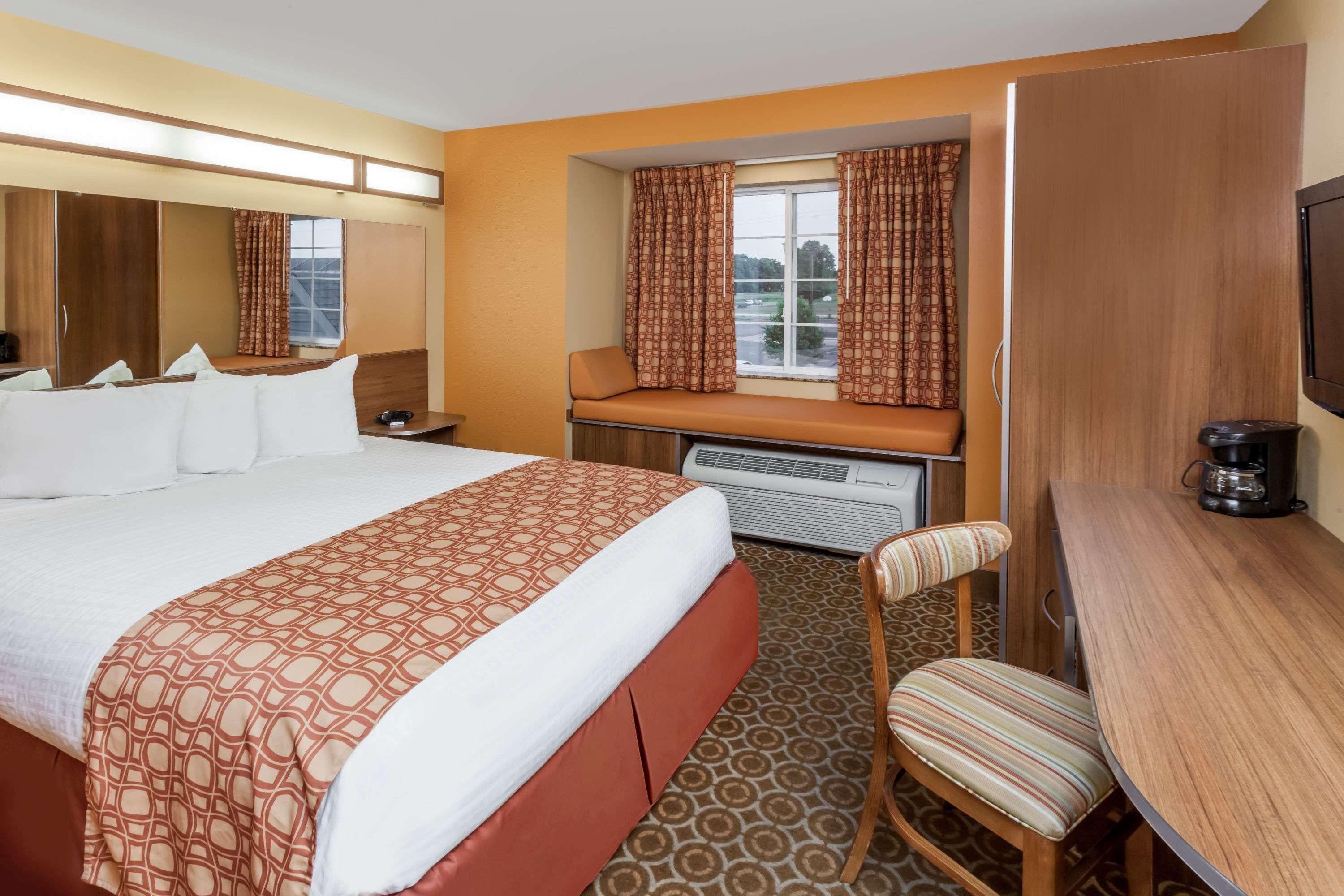 Microtel By Wyndham South Bend Notre Dame University Екстериор снимка